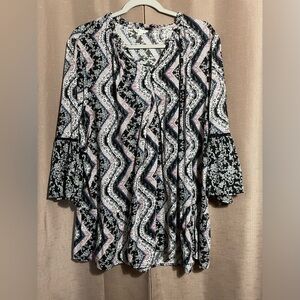 Cato Black, White, and Pink Zigzag 18/20 Blouse GUC Maximalist Bohemian